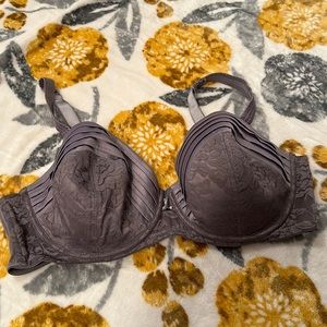 Adore me mauve set